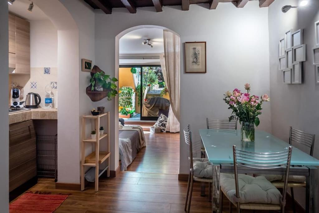 Monica Appartamento Con Giardino Al Ponte Vecchio 佛罗伦萨 外观 照片