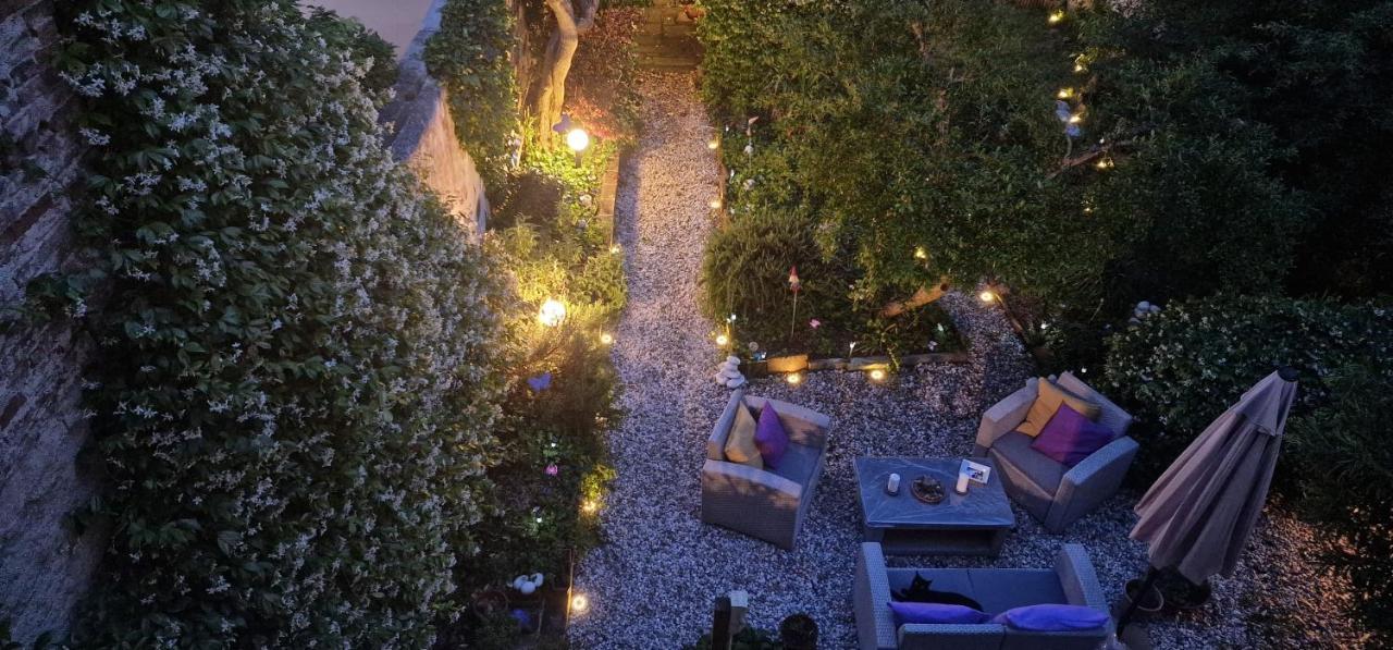 Monica Appartamento Con Giardino Al Ponte Vecchio 佛罗伦萨 外观 照片