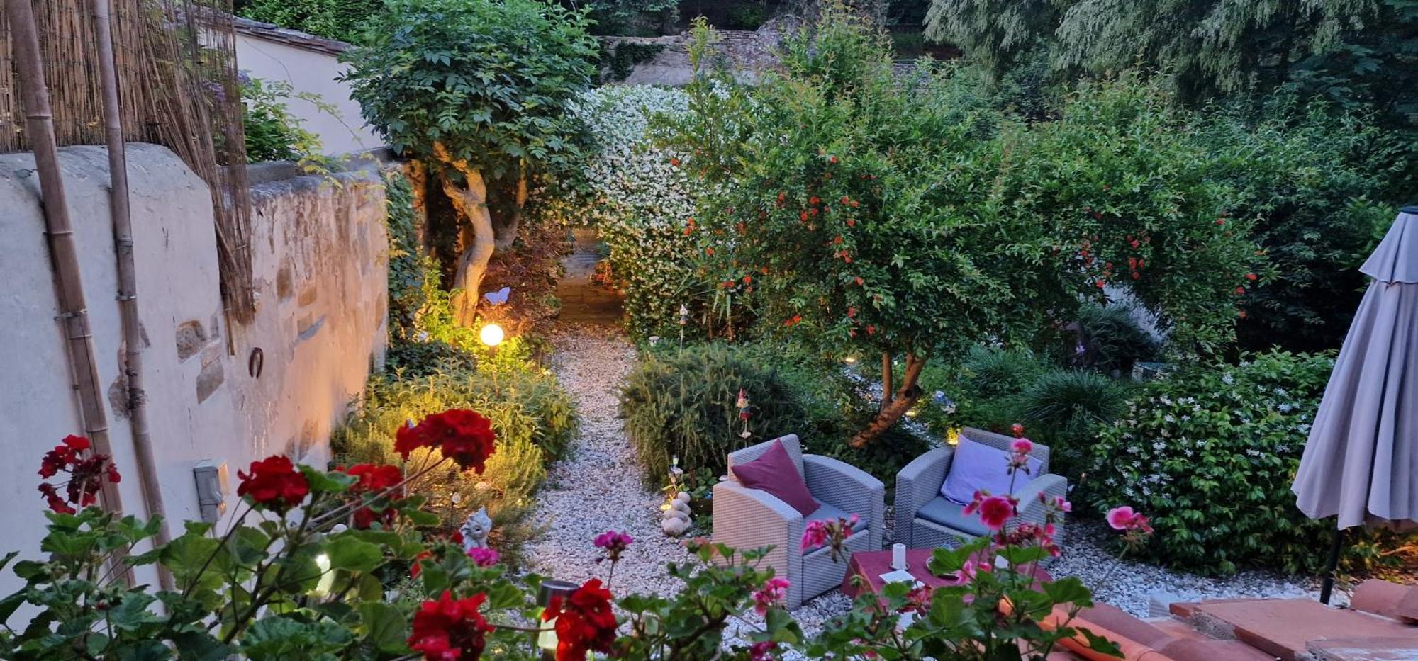 Monica Appartamento Con Giardino Al Ponte Vecchio 佛罗伦萨 外观 照片